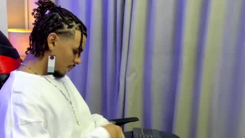 Snapshot of jordan_love7 chatting on November 1, 12:40 pm jordan online show from November 1, 12:40 pm