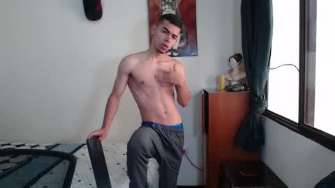 Snapshot of jordan_smitths chatting on February 14, 1:52 pm jordan_smitths online show from February 14, 1:52 pm