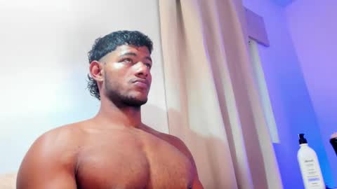 JordanParis online show from November 4, 2:16 pm