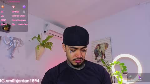 Jordan Smith online show from November 14, 9:13 pm