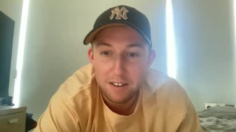 jorddiickzilla online show from January 15, 4:06 am