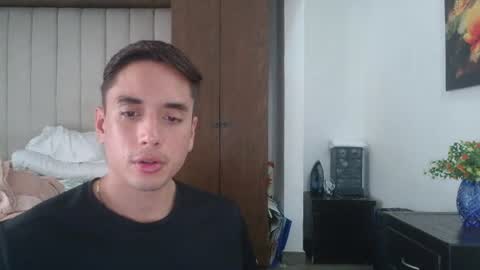 Snapshot of jorge124345 chatting on August 9, 7:08 pm Babyface online show from August 9, 7:08 pm