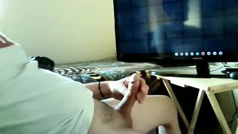 Snapshot of jorge38conce chatting on December 25, 10:06 am jorge38conce online show from December 25, 10:06 am