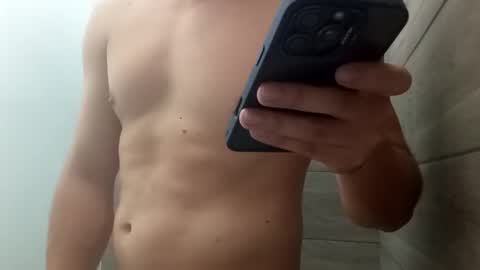 jorgelatino1919 online show from February 22, 2:59 pm