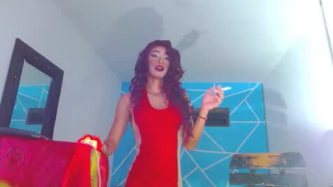 Snapshot of jorlatinhot420 chatting on February 19, 10:00 am perryt 420 online show from February 19, 10:00 am