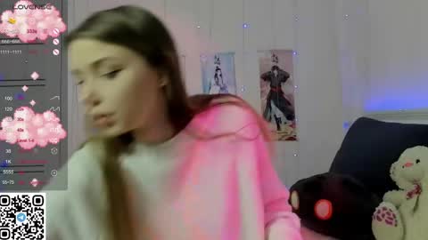 Snapshot of jorroger chatting on February 12, 8:29 pm Mila online show from February 12, 8:29 pm