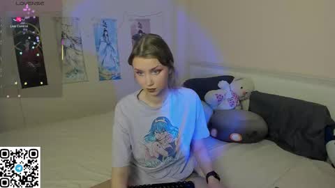 Mila online show from November 21, 12:54 am