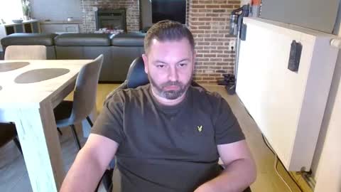Snapshot of joscrossbot chatting on March 2, 5:14 pm joscrossbot online show from March 2, 5:14 pm