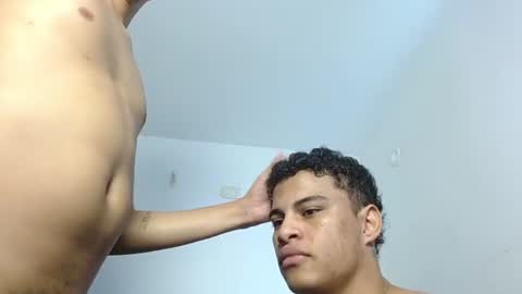 JOSE AND DANIEL online show from August 7, 1:46 pm