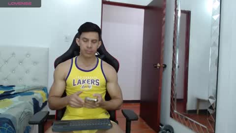 jose_rumbero91 online show from February 20, 12:15 pm