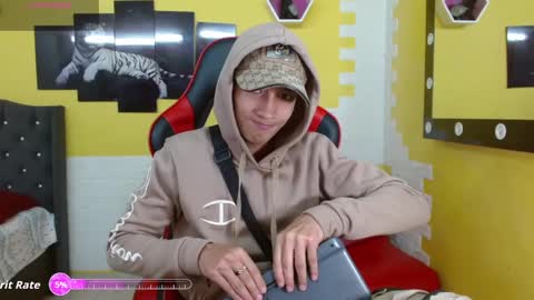 jose_sexycumm online show from October 13, 5:02 pm