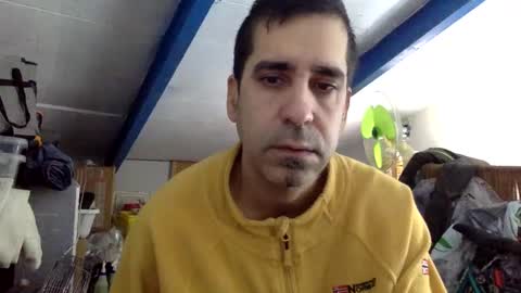 Snapshot of joseacv6 chatting on December 31, 7:10 am j.a online show from December 31, 7:10 am