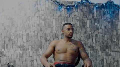 Snapshot of joseephjackson chatting on December 25, 10:37 pm Jackson online show from December 25, 10:37 pm