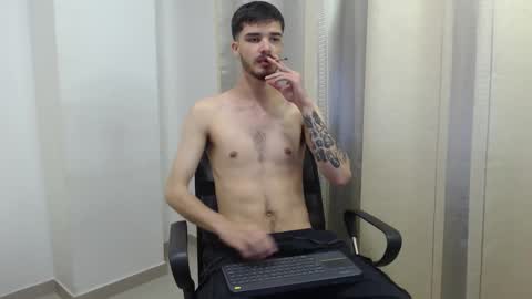 Snapshot of joseh0se chatting on February 9, 11:25 am alejandro online show from February 9, 11:25 am