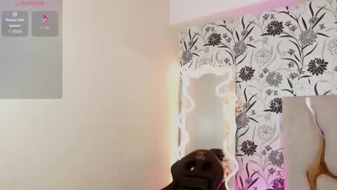 Joselyn  online show from November 22, 11:53 am