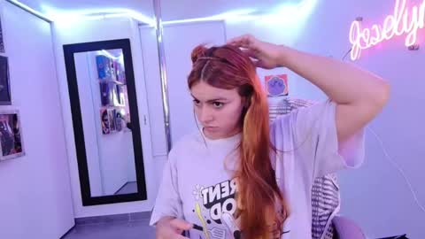 Snapshot of joselynsweet chatting on April 27, 11:36 pm Sofia Garcia online show from April 27, 11:36 pm