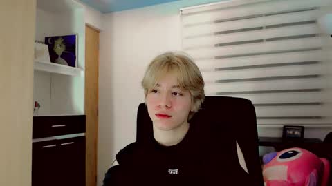 joseon_cute online show from April 24, 3:42 am