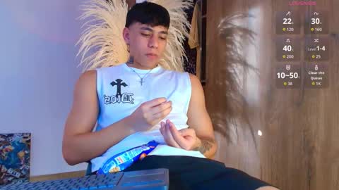 Snapshot of josep_davies chatting on October 17, 10:01 pm Josep online show from October 17, 10:01 pm