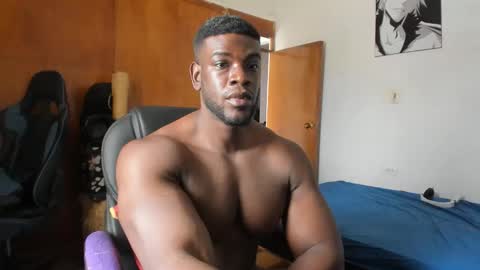 MR OAK online show from March 21, 3:48 pm