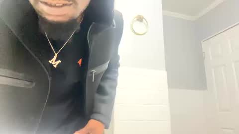 josephlongwat29 online show from October 11, 3:21 pm