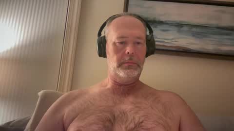 Snapshot of josh36sd chatting on December 24, 12:11 am Josh online show from December 24, 12:11 am