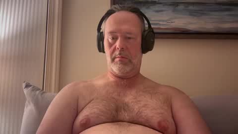 Snapshot of josh36sd chatting on December 26, 4:43 am Josh online show from December 26, 4:43 am