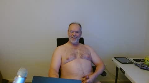 Snapshot of josh36sd chatting on October 11, 9:13 pm Josh online show from October 11, 9:13 pm