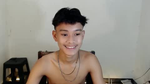 Snapshot of josh_bigcockxxx chatting on March 4, 9:59 am JOSH online show from March 4, 9:59 am