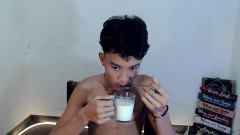 Snapshot of josh_bigcockxxx chatting on March 8, 10:02 pm JOSH online show from March 8, 10:02 pm