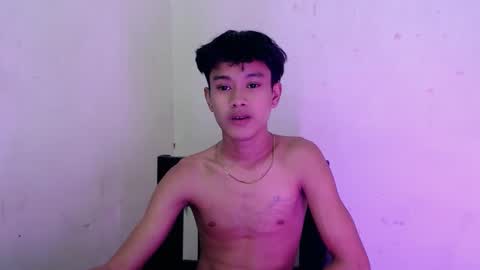 Snapshot of josh_bigcockxxx chatting on April 1, 4:26 pm JOSH online show from April 1, 4:26 pm