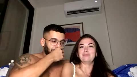 josh_xo online show from October 28, 3:14 pm