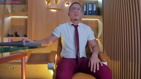 Snapshot of joshmiller___ chatting on September 28, 3:01 am joshmiller___ online show from September 28, 3:01 am