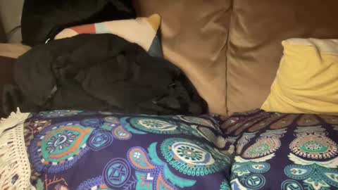 Snapshot of joshperrygoon chatting on December 27, 1:00 am joshperrygoon online show from December 27, 1:00 am