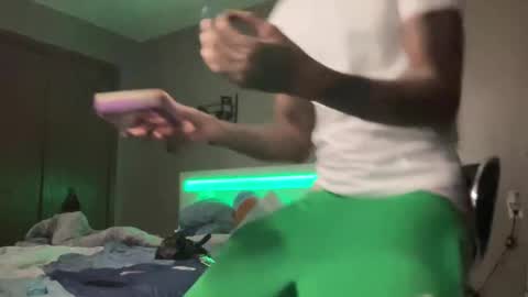 Snapshot of joshperrygoon chatting on January 5, 7:28 am joshperrygoon online show from January 5, 7:28 am