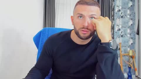 joshuamuscle69 online show from December 4, 10:02 am