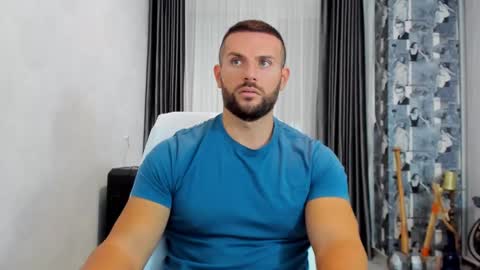 joshuamuscle69 online show from December 11, 9:52 am