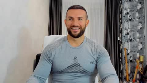 joshuamuscle69 online show from December 14, 7:18 am
