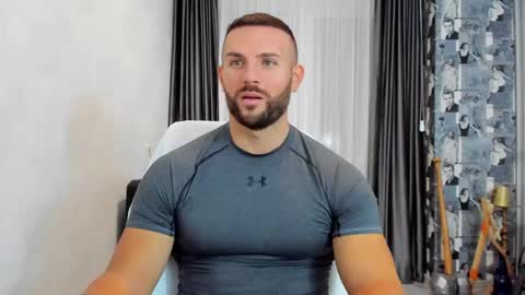 joshuamuscle69 online show from December 19, 5:18 am