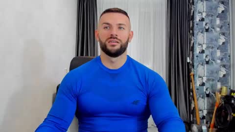 joshuamuscle69 online show from December 24, 5:27 am