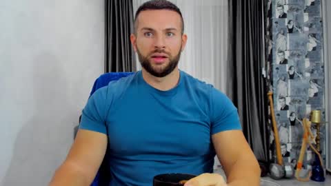 joshuamuscle69 online show from January 6, 2:36 pm