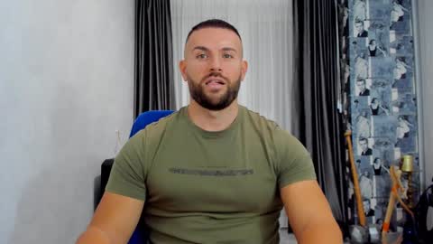 joshuamuscle69 online show from January 8, 6:41 am