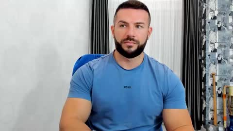 joshuamuscle69 online show from November 19, 7:41 am