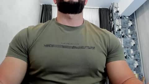 joshuamuscle69 online show from November 26, 5:41 am