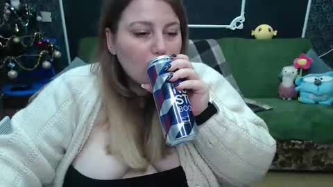 josiesun771 online show from January 6, 7:20 am