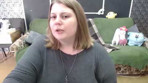 josiesun771 online show from September 12, 1:55 pm