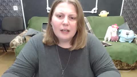 josiesun771 online show from September 13, 6:35 am