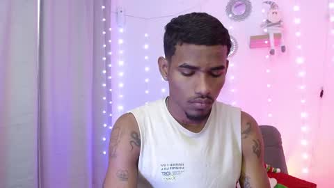 Josua online show from December 20, 6:37 pm