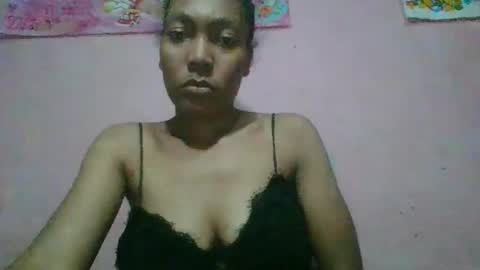 josy918592 online show from May 4, 6:15 pm