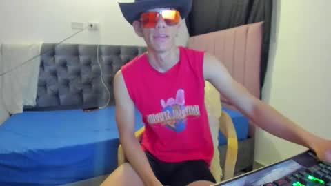 Snapshot of josy_11 chatting on March 16, 12:06 am josy online show from March 16, 12:06 am