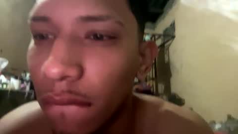 jovenescogiendo online show from April 4, 7:17 am